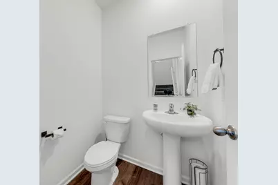 2101 Yellowstone Boulevard, Mundelein, IL 60060 - Photo 10