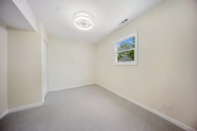 818 Bach Street, Northbrook, IL 60062 - Photo 30
