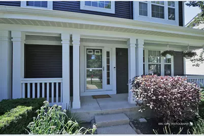 268 Pembrook Lane, Mundelein, IL 60060 - Photo 2