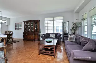 268 Pembrook Ln, Mundelein, IL 60060 - Photo 4
