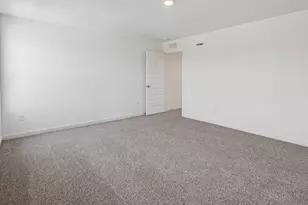 2216 Davidson Way, Yorkville, IL 60560 - Photo 18
