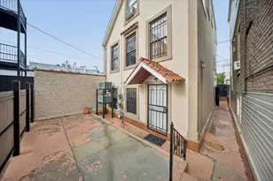 2519 S Kedzie Ave, Chicago, IL 60623 - Photo 2