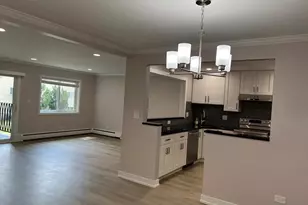 505 S Cleveland Ave, Arlington Heights, IL 60005 - Photo 2