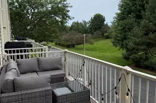 734 Thornbury Rd, Bartlett, IL 60103 - Photo 16