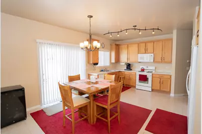 20456 Balsum Lane, Crest Hill, IL 60435 - Photo 6