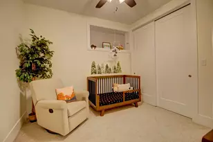 2438 N Western Ave, Chicago, IL 60647 - Photo 18