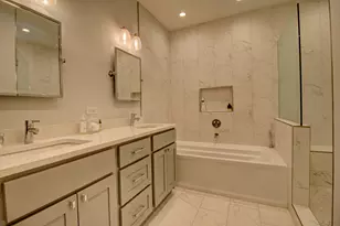 2438 N Western Ave, Chicago, IL 60647 - Photo 14