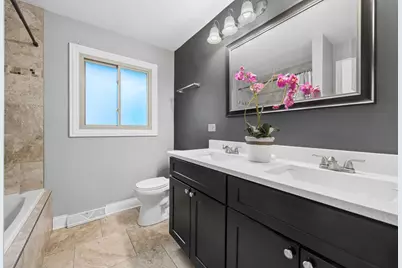 16728 Cottage Grove Avenue, South Holland, IL 60473 - Photo 6
