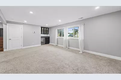 16728 Cottage Grove Avenue, South Holland, IL 60473 - Photo 10