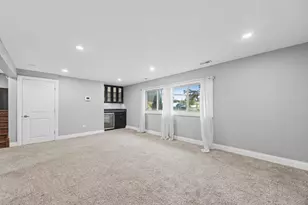 16728 Cottage Grove Ave, South Holland, IL 60473 - Photo 10
