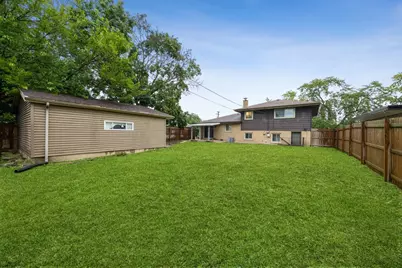 16728 Cottage Grove Avenue, South Holland, IL 60473 - Photo 14
