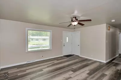 3335 Roesner Drive, Markham, IL 60428 - Photo 4