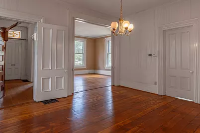 625 N 2nd Street, Rockford, IL 61107 - Photo 8