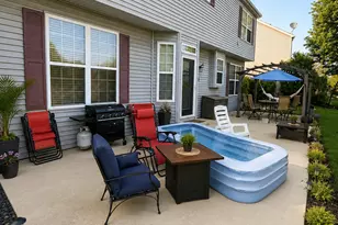 1604 Grand Highlands Dr, Plainfield, IL 60586 - Photo 2