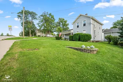 119 E 17th Street, Lockport, IL 60441 - Photo 2