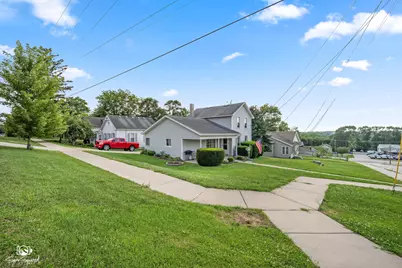 119 E 17th Street, Lockport, IL 60441 - Photo 4