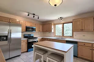 7700 Northfield Ln, Tinley Park, IL 60487 - Photo 2