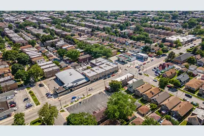 6742 16th Street W #B, Berwyn, IL 60402 - Photo 2