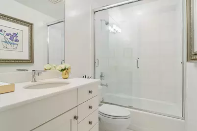 190 E Walton Street #302, Chicago, IL 60611 - Photo 24