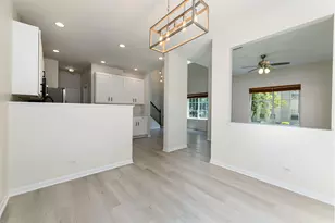 311 Abington Woods Dr, Aurora, IL 60502 - Photo 16
