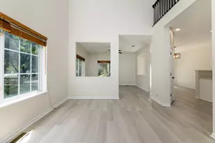 311 Abington Woods Dr, Aurora, IL 60502 - Photo 8