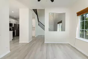 311 Abington Woods Dr, Aurora, IL 60502 - Photo 20