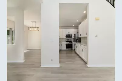 311 Abington Woods Drive, Aurora, IL 60502 - Photo 10