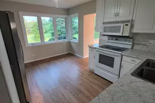 7N435 Linden Ave, Medinah, IL 60157 - Photo 8