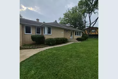 7N435 Linden Avenue, Medinah, IL 60157 - Photo 2