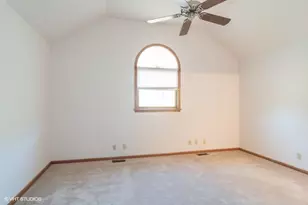 106 E Fox Rd, Yorkville, IL 60560 - Photo 10