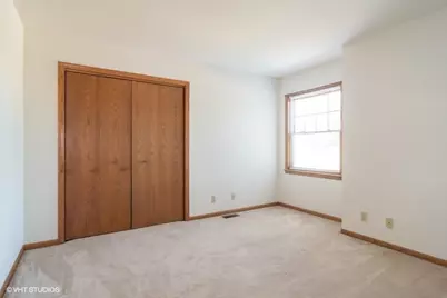 106 E Fox Road, Yorkville, IL 60560 - Photo 12