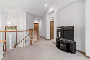 3332 Rosecroft Ln, Naperville, IL 60564 - Photo 10