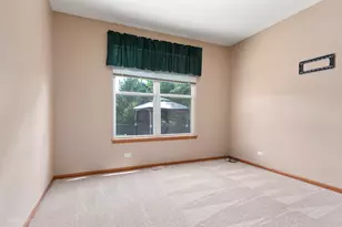 1896 Applewood Dr, Wauconda, IL 60084 - Photo 18