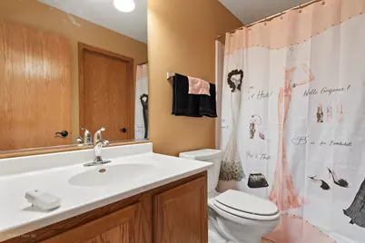 1896 Applewood Drive, Wauconda, IL 60084 - Photo 22