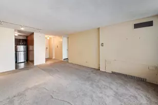2728 N Hampden Ct, Chicago, IL 60614 - Photo 6
