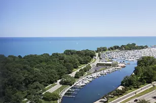 3550 N Lake Shore Dr, Chicago, IL 60657 - Photo 1