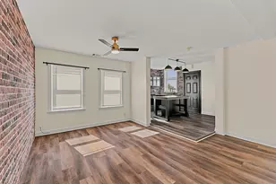238 W 31st St, Chicago, IL 60616 - Photo 2