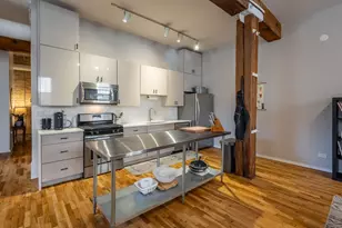 515 N Noble St, Chicago, IL 60642 - Photo 4