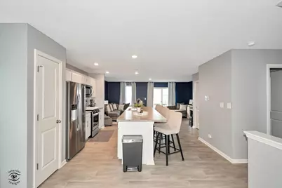 550 Spring Leaf Drive, Joliet, IL 60431 - Photo 6