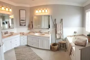935 Ridgewood Dr, Cary, IL 60013 - Photo 20