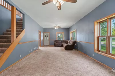 302 S Olmstead Street, Oakwood, IL 61858 - Photo 10