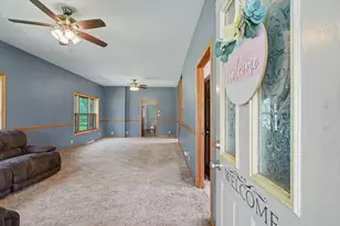 302 S Olmstead St, Oakwood, IL 61858 - Photo 6