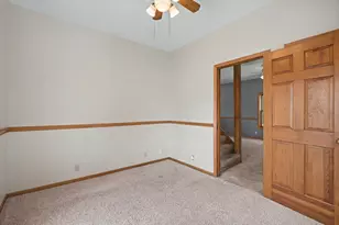 302 S Olmstead St, Oakwood, IL 61858 - Photo 28