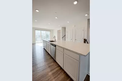 2939 Showplace Drive #2939, Naperville, IL 60564 - Photo 8