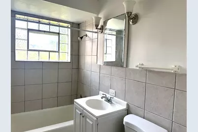 8638 Trumbull Avenue #2, Skokie, IL 60076 - Photo 14