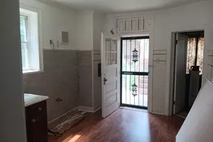 7840 S Essex Ave, Chicago, IL 60649 - Photo 16