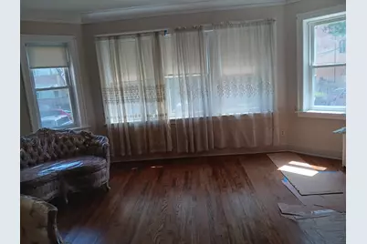 7840 S Essex Avenue, Chicago, IL 60649 - Photo 4