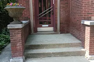 7840 S Essex Ave, Chicago, IL 60649 - Photo 2