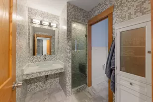 535 N Ashland Ave, La Grange Park, IL 60526 - Photo 16