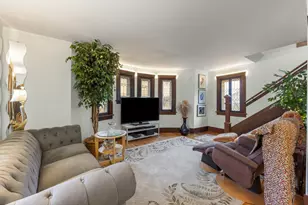 535 N Ashland Ave, La Grange Park, IL 60526 - Photo 8
